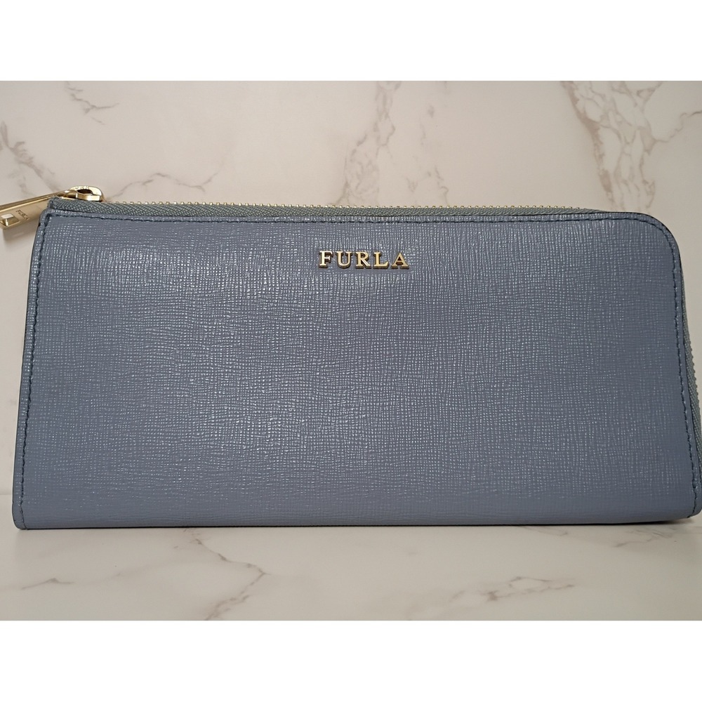 FURLA Babylon Dusty Light Blue Leather Zip Around Wallet - EUC